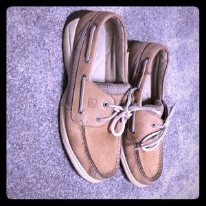 Women’s size 7W Sperry top-siders